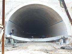 專業(yè)混凝土切割與隧道工程全解析 廣東兄長弟久特種建筑領(lǐng)航行業(yè)技術(shù)創(chuàng)新